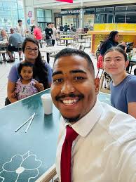 After a refreshing morning spent in the Lord's house, we're soaking up some  family time today. Grateful for the peace, the presence, and the people God  has blessed us with. Sundays like