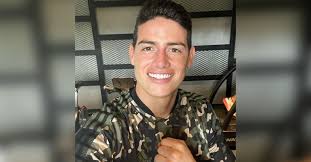 May 28, 2021 · ahora que james rodríguez fue desconvocado de colombia para partidos contra perú y argentina, se entiende por qué se dio la convocatoria de edwin cardona a última hora y la insistencia de la fcf para tenerlo lo antes posible, sabiendo que boca juniors lo pretendía tener en los partidos de copa de liga argentina 2021 en los que se juega el. James Rodriguez Es Criticado En Redes Por Sus Declaraciones En Live
