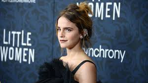 Retuschierte promis so sehen sie ohne photoshop aus. Keinen Bock Mehr Auf Roten Teppich Emma Watson Denkt An Karriereende