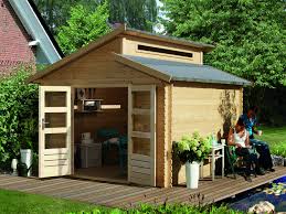 Bestellen Sie Ihr Gartenhaus Beim Fachmann Uber 1 000 Modelle Mit Flachdach Spitzdach 5 Eck Uvm 0 Versand Gartenhaus Karibu Gartenhaus Schuppen Design