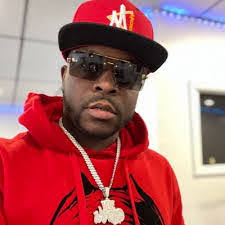 Jody Messick's Instagram, Twitter & Facebook