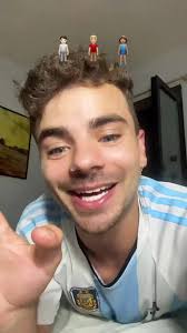 ¿Quiénes están jugando en los comentarios?