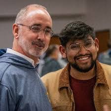 Liz Hazen's Instagram, Twitter & Facebook