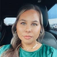 Miranda Tackett's Instagram, Twitter & Facebook