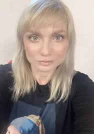 „ne doream foarte mult, dar nu am crezut că o să se întâmple așa rapid. Cristina Cioran Are Un Nou Iubit Cine Este BÄƒrbatul Locuim ImpreunÄƒ De Cand Ne Am Cunoscut Stiri Vedete Si Evenimente Viva Ro