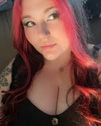 Krystal Royce's Instagram, Twitter & Facebook