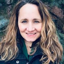 Rachel Helton (@RachelHelton16)