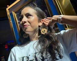 Suga Agust D Tour D-Day The Movie Ohrringe, Agust D, Min Yoongi Ohrringe,  BT21 Shooky Ohrringe Zukünftige Ohrringe, AMYGDALA