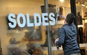 Il est à rappeler que les soldes consistent à vendre à des prix réduits les articles non liquidés de la saison antécédente. Soldes D Ete La Date Est Desormais Connue Medias24