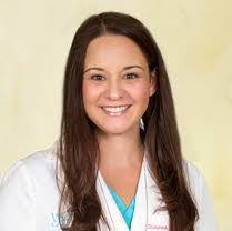 Meredith Henry's Instagram, Twitter & Facebook