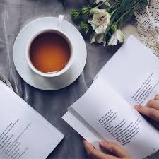 I'm always on the hunt for reading material that will teach me about money and maybe even change my financial mindset. 13 Ways To Get Paid To Read Books Ivetriedthat