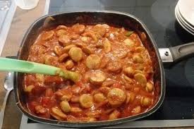 Low Carb Currywursttopf Von Geistergurke Chefkoch Currywursttopf Rezepte Leberkase Rezept
