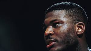 Muggsy Bogues Explains Break-Up Of 1993 Charlotte Hornets Led By Alonzo  Mourning, Larry Johnson