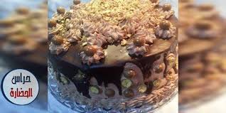 طريقة عمل تورتة شوكليت بالمالتيزر عيد الميلاد بالصور سيفجردز Desserts Food Tart