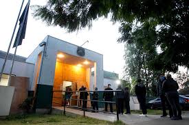 Siga a folha e fique informado sobre tudo o que acontece no brasil e no mundo. Subsecretaria Paula Daza Llamo A Quedarse En Casa Por Falla De Comisaria Virtual En Cancha