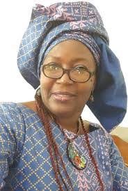 Elizabeth Lapan's Instagram, Twitter & Facebook