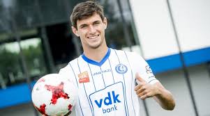 Born 27 november 1995) is a professional ukrainian football striker who plays for gent in the belgian first division a. Roman Yaremchuk Mne Bolshe Ne Hochetsya Dumat I Govorit O Dinamo Footboom