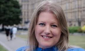 Alison Harrop's Instagram, Twitter & Facebook