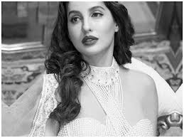 Ɗⱥກçҿ↭ᛖนṧĩ¢⇝℣ҝ— o saki saki _ batla house. Nora Fatehi Is A Breathtaking Vision To Behold In Black And White Hindi Movie News Times Of India