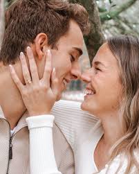 Brayden Hebert (@braydenabear) • Instagram फोटोहरू र भिडियोहरू