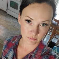 Heidi Harriman's Instagram, Twitter & Facebook