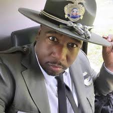 Damian Ddolazs Armstrong