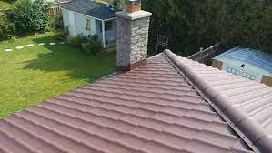 Using the aggregate area of these simple shapes can yield a more accurate roof area to be used with the roofing material calculator. Free Metal Roof Price Cost Estimate Calculator Online Per Square Foot Metal Roof Experts In Ontario Toronto Canada