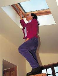 habiller une fenetre de toit habiller fenetre fenetre de toit s habiller