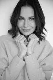 Sasha Fink's Instagram, Twitter & Facebook