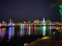 Amusement park ocean city maryland boardwalk at night. 11 24 2020 Thousands Attend First Weekend Of Ocean City S Modified Winterfest Pandemic Restrictions Result In Walk Through Event News Ocean City Md