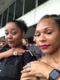 Marlo Evans (@marlomagnet)