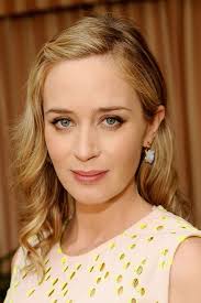 How to curl short/medium hair with a straigthener. 30 Easy Wedding Guest Hairstyles Best Hair Ideas For Wedding Guests
