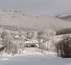 Wintergreen resort in virginia is a top rated, four season mountain vacation area located in the blue ridge mountains of virginia. Wintergreen Resort Wikipedia