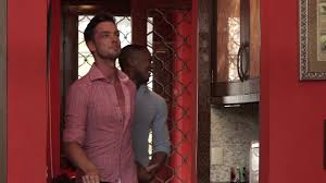 Damon Heart seduces Sean Xavier with his inviting ass