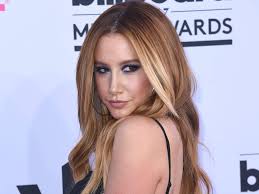 To see this image in high resolutions, just click on the image above. Ashley Tisdale S Lob Haircut