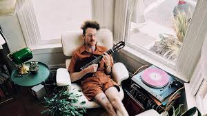 Sein schlafzimmer liegt direkt neben meinem. So Konnt Ihr Zuhause Laut Musik Horen Ohne Eure Nachbarn Zu Storen