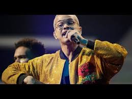 Eurovision 2021'de 26 ülke final heyecanını yaşadı. Eurovision 2021 B Hmitelikos Tsexia Malli Kai Tzaket Sthn Idia Apoxrwsh Gia Ton Sportsman Benny Youtube