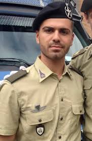 Emanuele leaves… continue reading who was emanuele. Wou323ucupivim