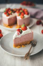 Erdbeer Panna Cotta Torte Rezept Erdbeerkuchen Rezept Kuchen Und Torten Kuchen Ohne Backen