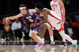 Lakers can’t close out Rockets series despite Austin Reaves’ 22 points in return