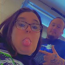 What are some 1 bedroom metro approved apartments in Willard, Ohio?