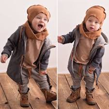Yagmurluk Sweat Pantolon Bere Boyunluk Tarz Takim 214 00 Tl Ve Ucretsiz Kargo Ile N11 Com Da Mont Ka Kucuk Cocuk Elbiseleri Erkek Bebek Giysileri Cocuk Giyim