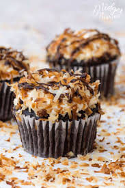 Girl Scout Samoas Cookies Cupcakes Midgetmomma