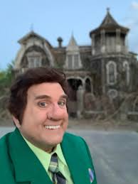 As Halloween is fast approaching, I thought I'd just remind all of our  friends that Rob Zombie's FUN-tastic version of The Munsters is available  for some spooky fun