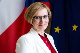 Přečtěte si nejnovější zprávy dne k tématu karla šlechtová: Karla Slechtova New Impuls Architectureweek Cz