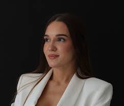 Awilda Aponte's Instagram, Twitter & Facebook