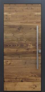 Haustur Modern Anthrazit Holz Altholz Fichte Uber 100 Jahre Sicherheitstur Niedrigenergiehaustauglich Topiccor Hausturen Holz Altholz Eingangsturen Holz
