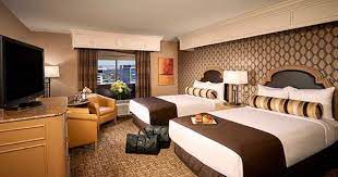 Carson Tower Premium Double Room Golden Nugget Las Vegas Vegas Hotel Rooms Vegas Hotel Las Vegas Hotels Room