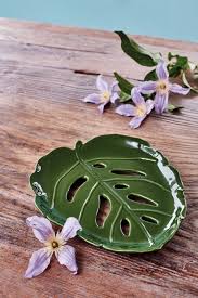 Keramik Dekoration Im Tropischen Stil Pflanzenblatter Aldi Tropischer Stil