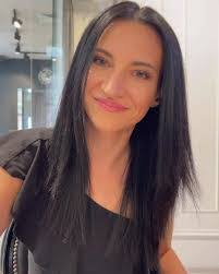 Joanna Fisk's Instagram, Twitter & Facebook